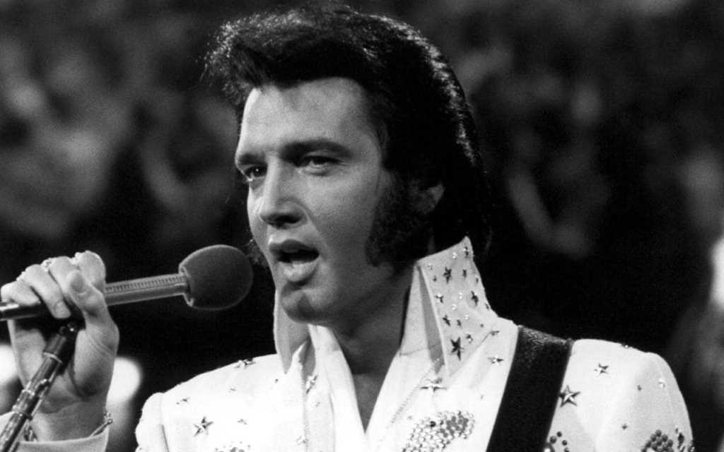 Elvis Presley, quel camionista diventato re del rock and Roll